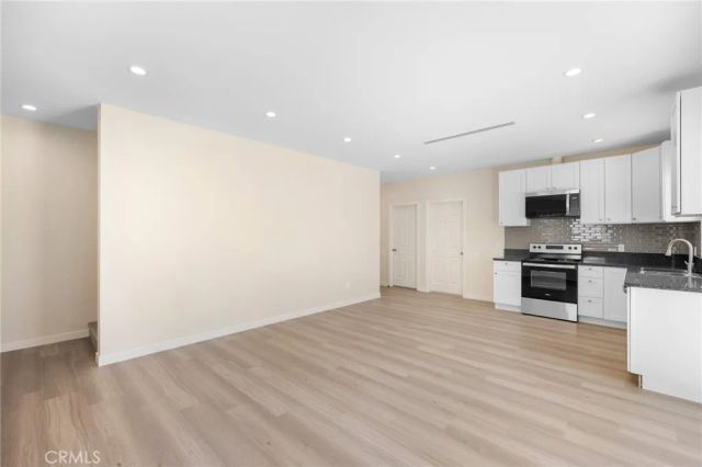 8435 Rincon Avenue, Sun Valley, CA 91352