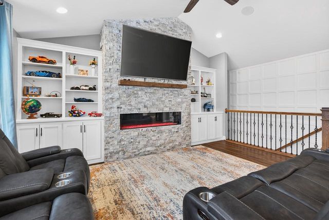 2226 LADDIE TRAIL, De Pere, WI 54115