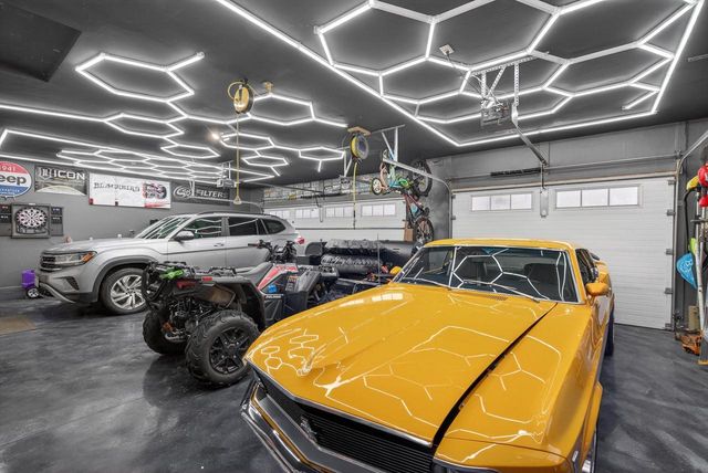 2226 LADDIE TRAIL, De Pere, WI 54115