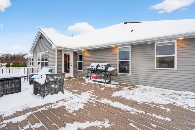 2226 LADDIE TRAIL, De Pere, WI 54115