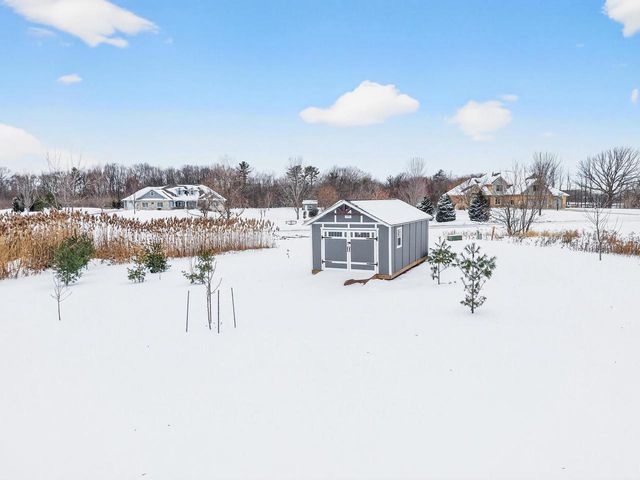 2226 LADDIE TRAIL, De Pere, WI 54115