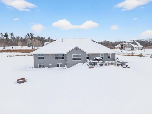 2226 LADDIE TRAIL, De Pere, WI 54115