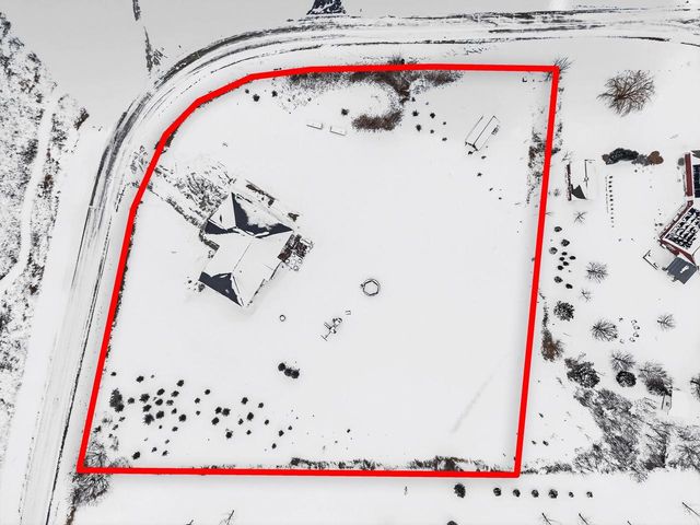 2226 LADDIE TRAIL, De Pere, WI 54115