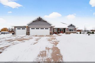 2226 LADDIE TRAIL, De Pere, WI 54115
