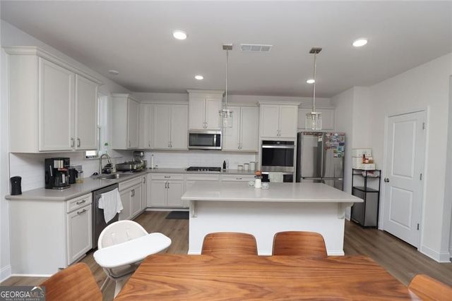 451 Carmichael Circle, Canton, GA 30115