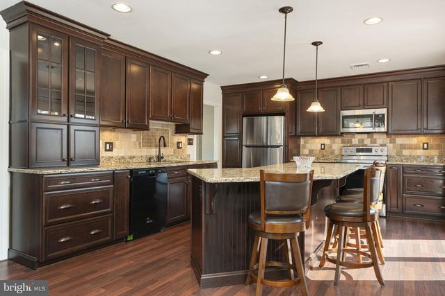 220 COLDSTREAM RD, Phoenixville, PA 19460