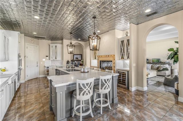 113 Eagle Avenue, Mcallen, TX 78504