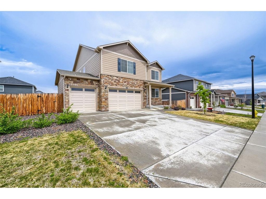 13376 Willow St, Thornton, CO 80602