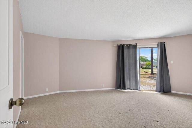 1415 Mona Passage Court, New Bern, NC 28560