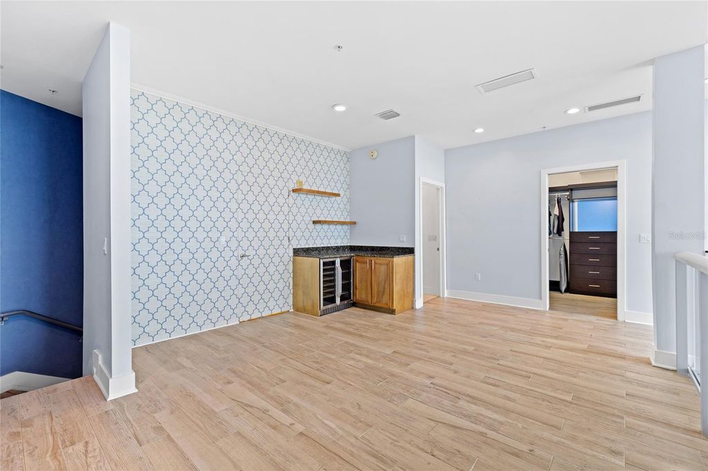 Image 24 of property listing at 260 S OSCEOLA AVENUE 1611, Orlando, FL 32801