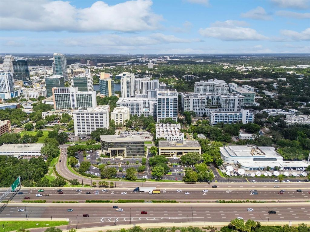 Image 57 of property listing at 260 S OSCEOLA AVENUE 1611, Orlando, FL 32801