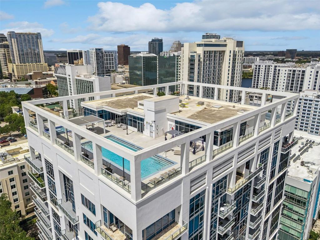 Image 63 of property listing at 260 S OSCEOLA AVENUE 1611, Orlando, FL 32801