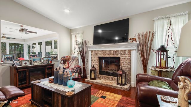 1607 E 13th Plaza, Lynn Haven, FL 32444