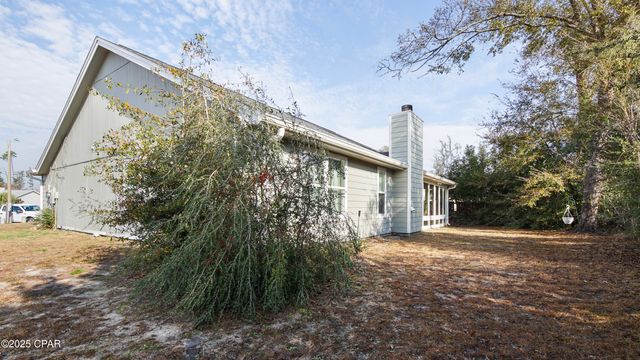 1607 E 13th Plaza, Lynn Haven, FL 32444