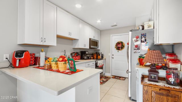 1607 E 13th Plaza, Lynn Haven, FL 32444