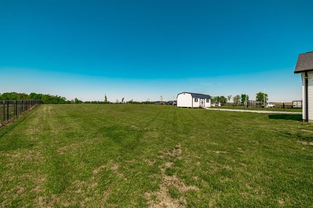 1323 N Corinth Rd, Portland, TN 37148