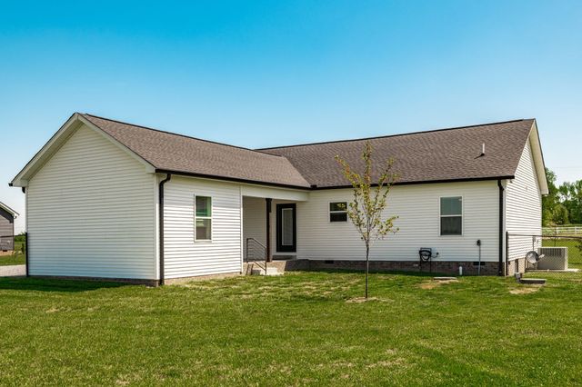 1323 N Corinth Rd, Portland, TN 37148