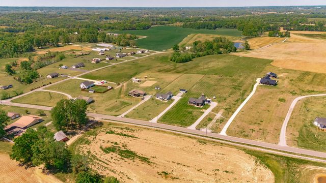 1323 N Corinth Rd, Portland, TN 37148