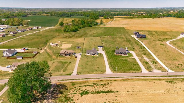1323 N Corinth Rd, Portland, TN 37148