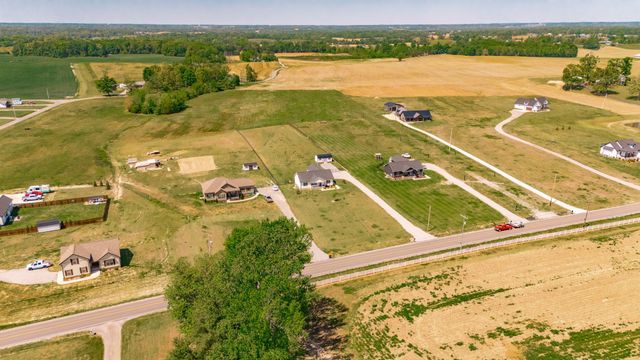 1323 N Corinth Rd, Portland, TN 37148