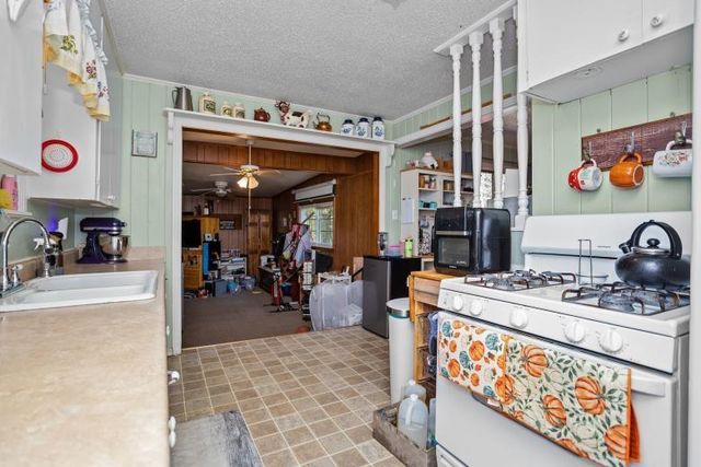 808 Newsom Avenue, Lufkin, TX 75904