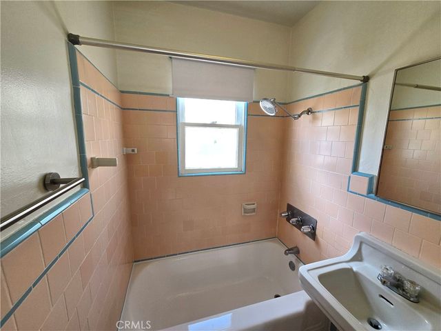 26027 Narbonne Avenue A, Lomita, CA 90717