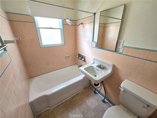 26027 Narbonne Avenue A, Lomita, CA 90717