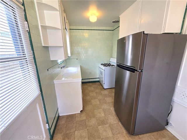 26027 Narbonne Avenue A, Lomita, CA 90717