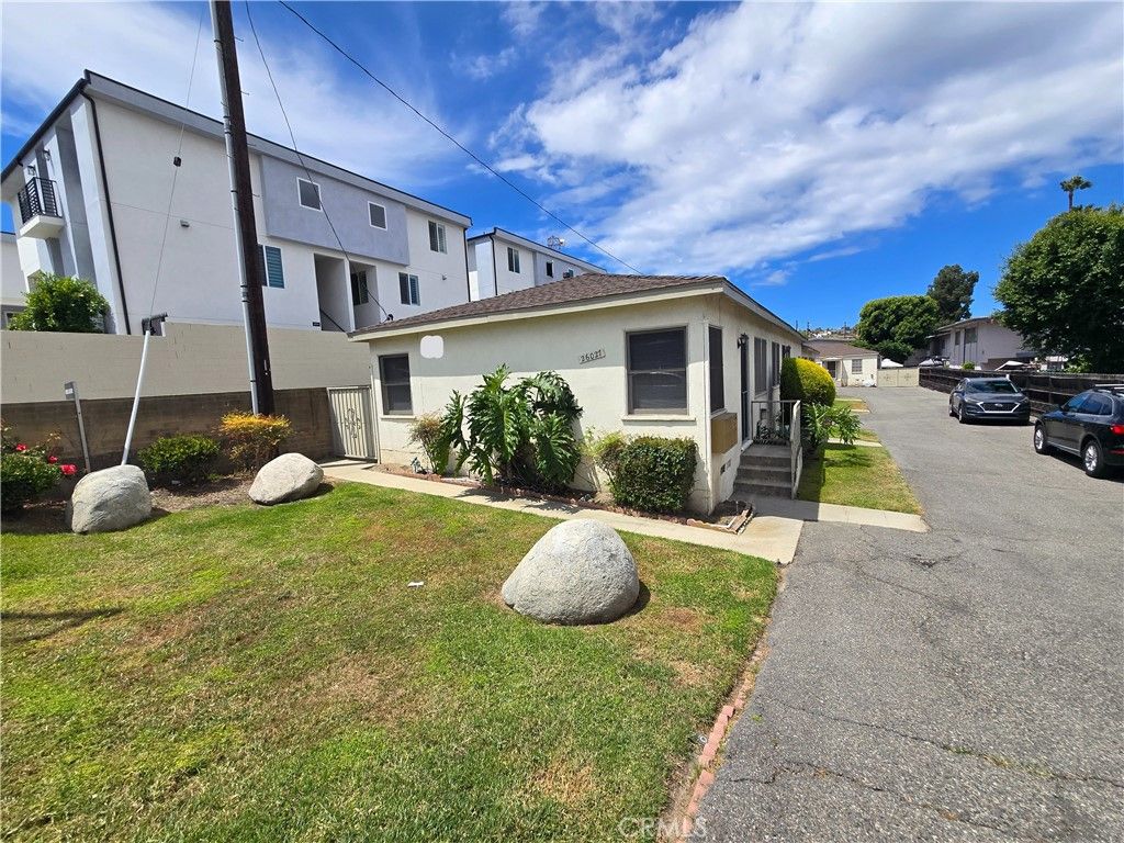 26027 Narbonne Avenue A, Lomita, CA 90717