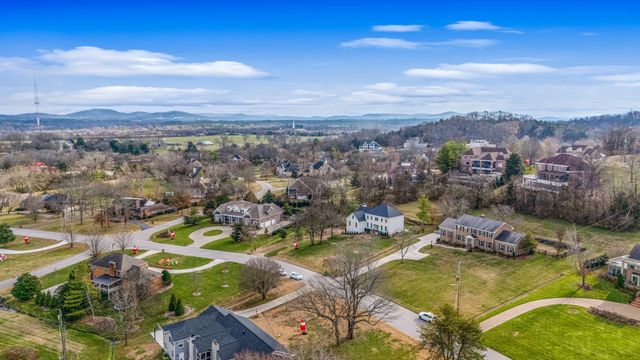 5103 Fountainhead Dr, Brentwood, TN 37027