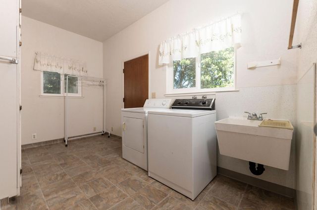 16584 Meadow Vista Dr, Pioneer, CA 95666