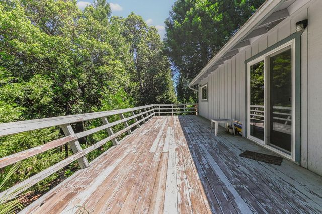 16584 Meadow Vista Dr, Pioneer, CA 95666