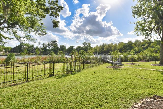 226 Jade Pointe, Missouri City, TX 77459