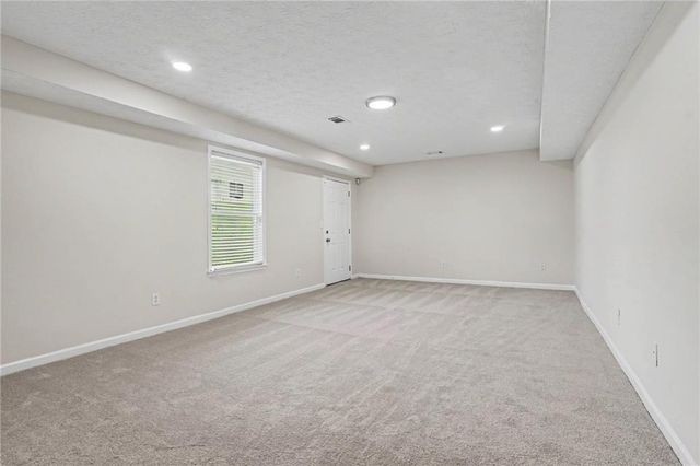 1131 Rose Terrace Circle, Loganville, GA 30052
