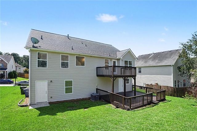 1131 Rose Terrace Circle, Loganville, GA 30052
