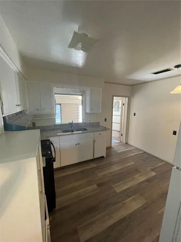 143 E SOUTH STREET, Deland, FL 32724