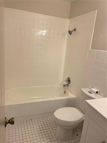 143 E SOUTH STREET, Deland, FL 32724