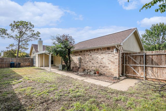 4729 Jasmine Drive, Fort Worth, TX 76137