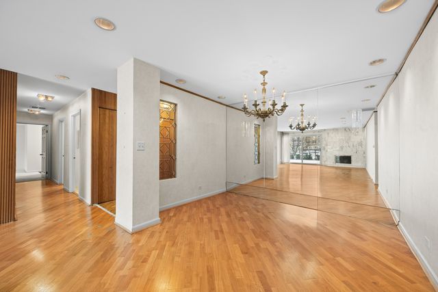 1280 RUDOLPH Road 1F, Northbrook, IL 60062