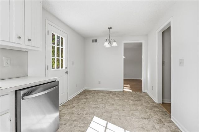 4400 Hidden Meadow Circle, Sugar Hill, GA 30518