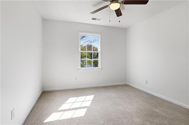 4400 Hidden Meadow Circle, Sugar Hill, GA 30518