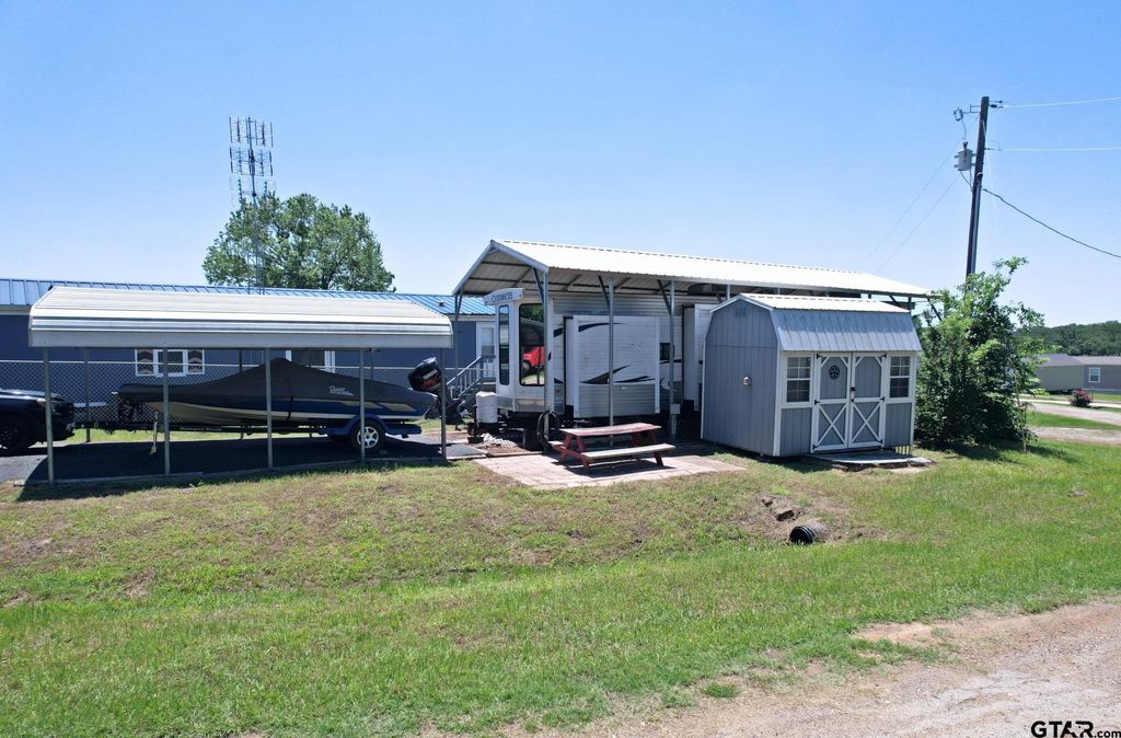 215 Running Bear, Quitman, TX 75783