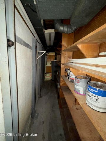 811 S Park Rd, Louisville, KY 40118