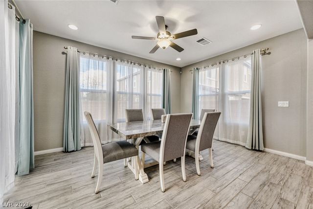 70 Pikiariki Court, Las Vegas, NV 89183
