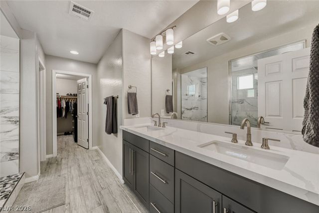 70 Pikiariki Court, Las Vegas, NV 89183