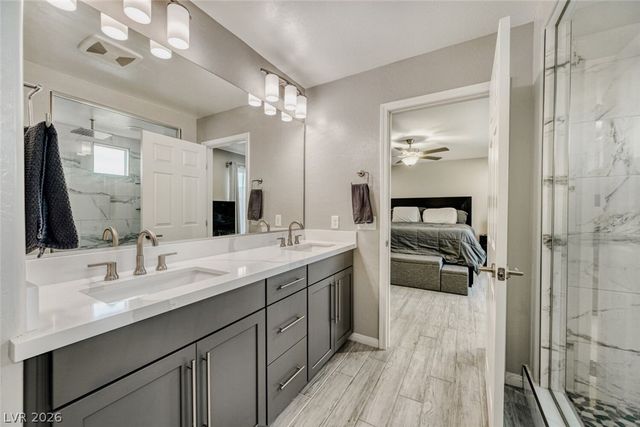 70 Pikiariki Court, Las Vegas, NV 89183
