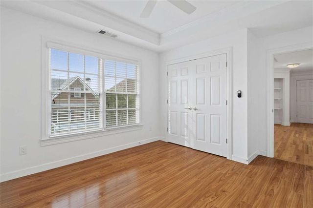 1711 Summit Glen Lane, Atlanta, GA 30329