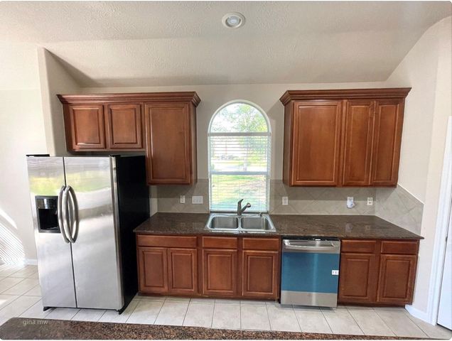 38 Robin Caper Court, The Woodlands, TX 77382