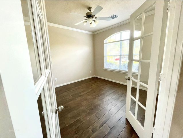 38 Robin Caper Court, The Woodlands, TX 77382