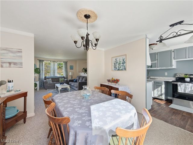 5179 Willow Crest Avenue, Austintown, OH 44515